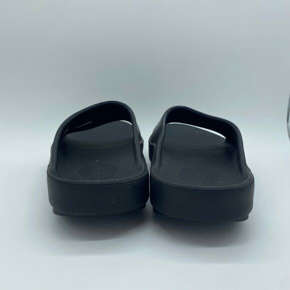 Oofos Black Rubber Slip-On Sandals Comfort Recovery Easy Women's size 7 - Picture 4 of 7